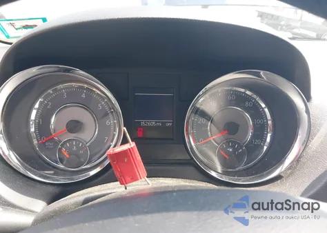 2014 Chrysler Town & Country Touring-L z USA, uszkodzony, nr VIN 2C4RC1CG7ER200092